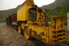 1V8A4076